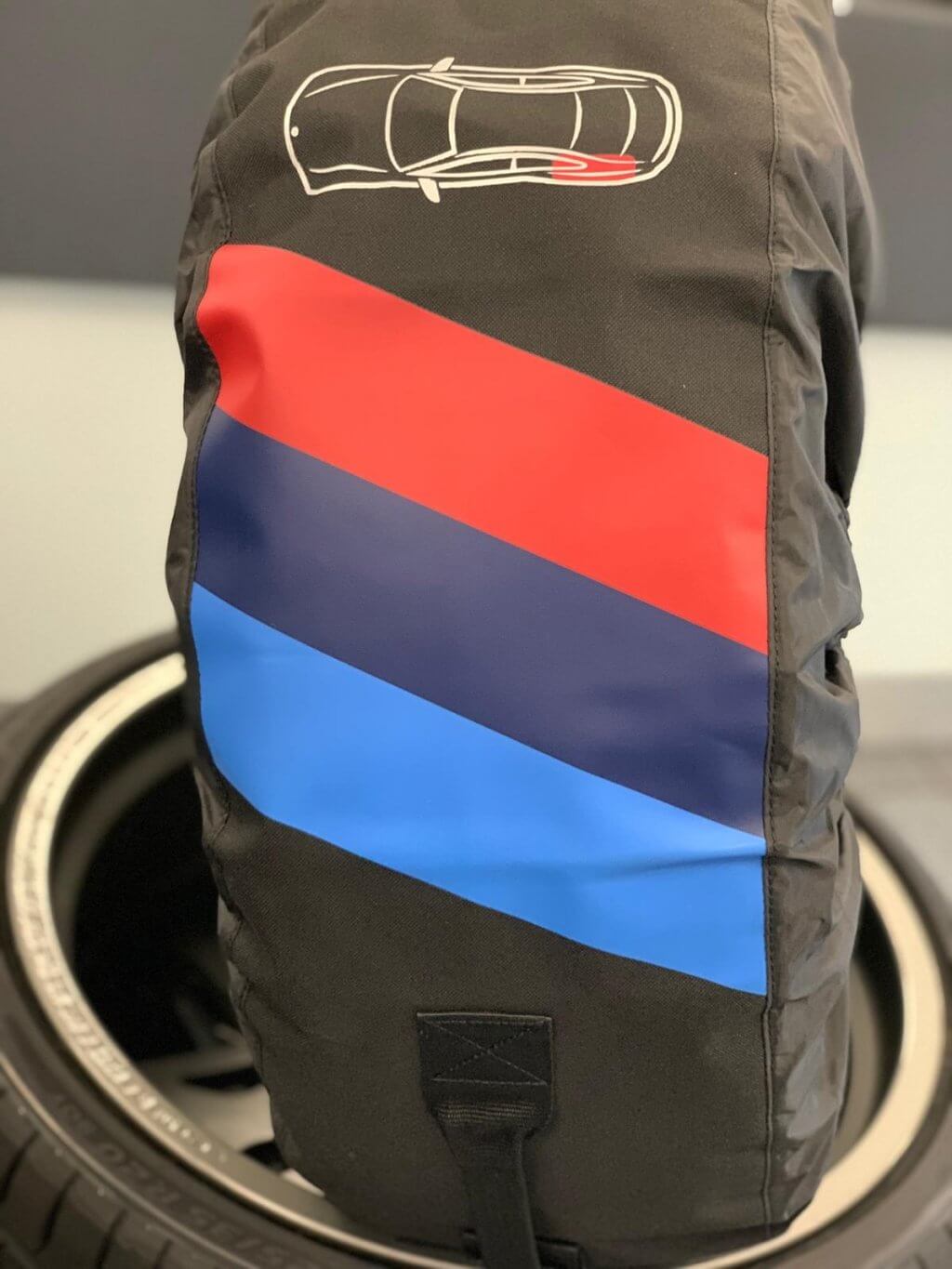 BMW M Performance Reifentaschen Set