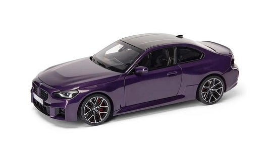 BMW Miniatur M2 (G87), 1:18 (Purple)
