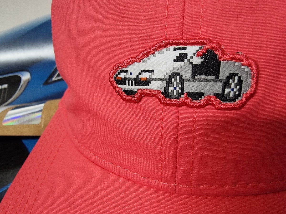 BMW Cap Z1 Pixel Patch (pink, OS)